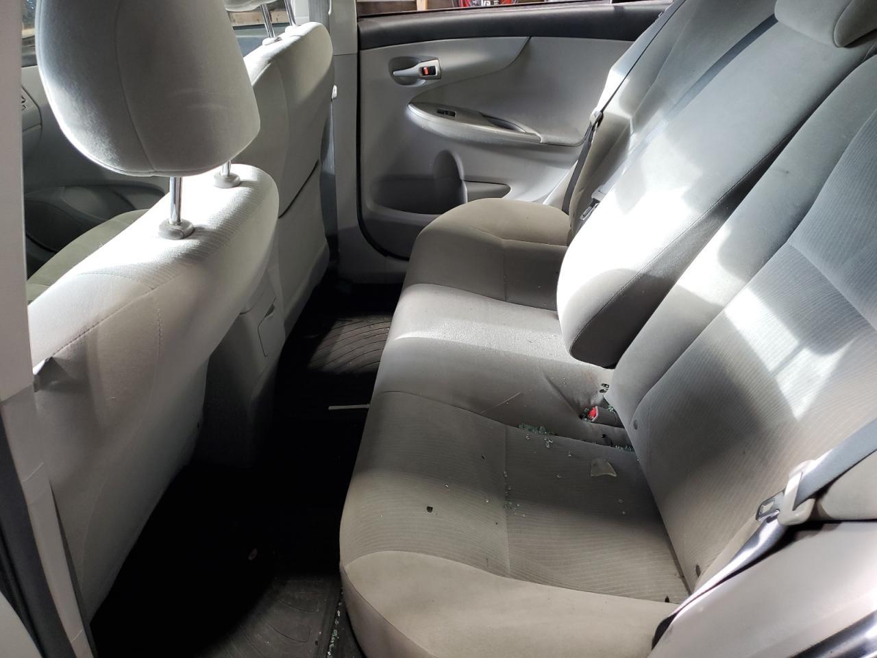 2012 TOYOTA COROLLA