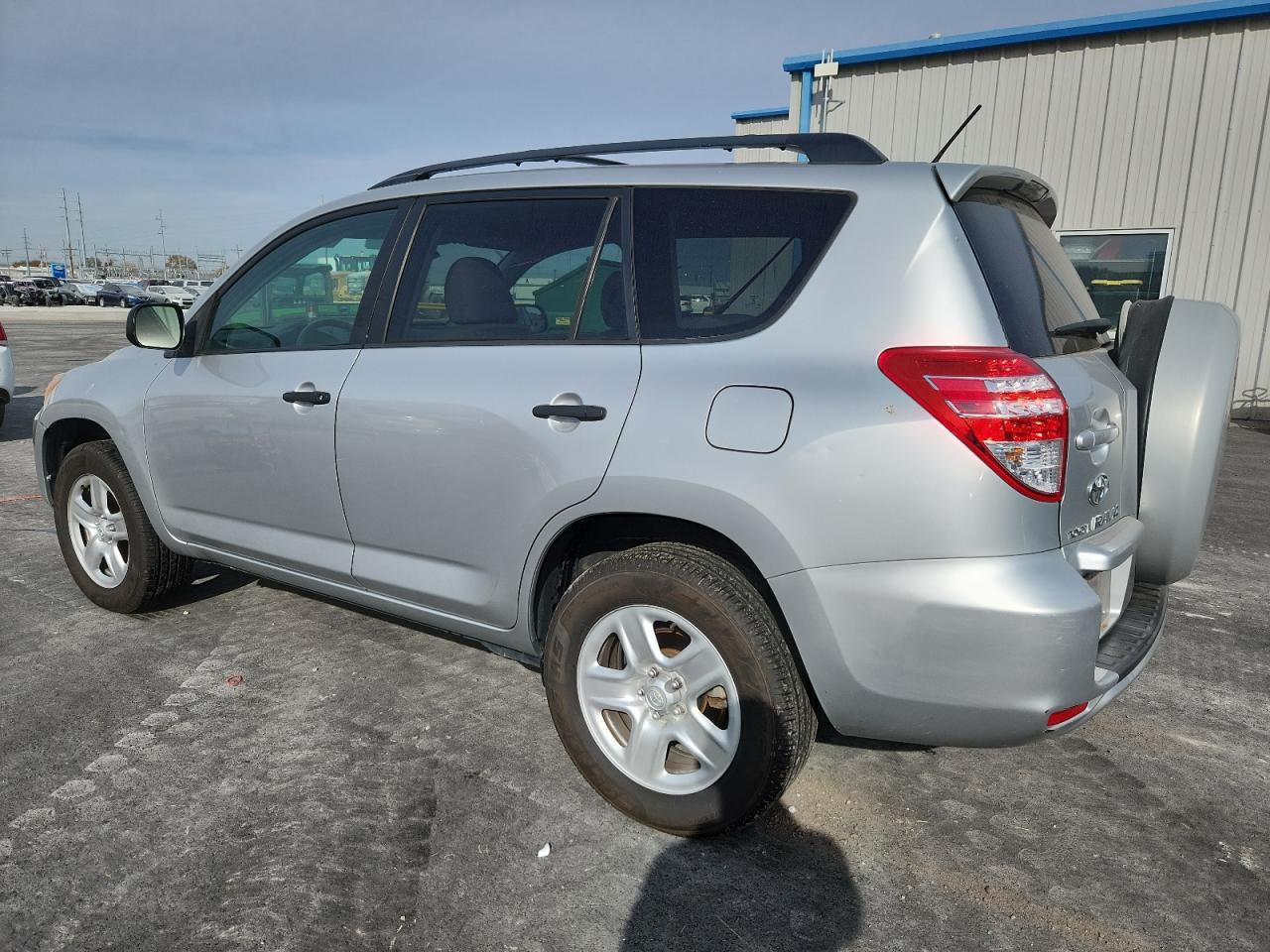 2010 TOYOTA RAV4