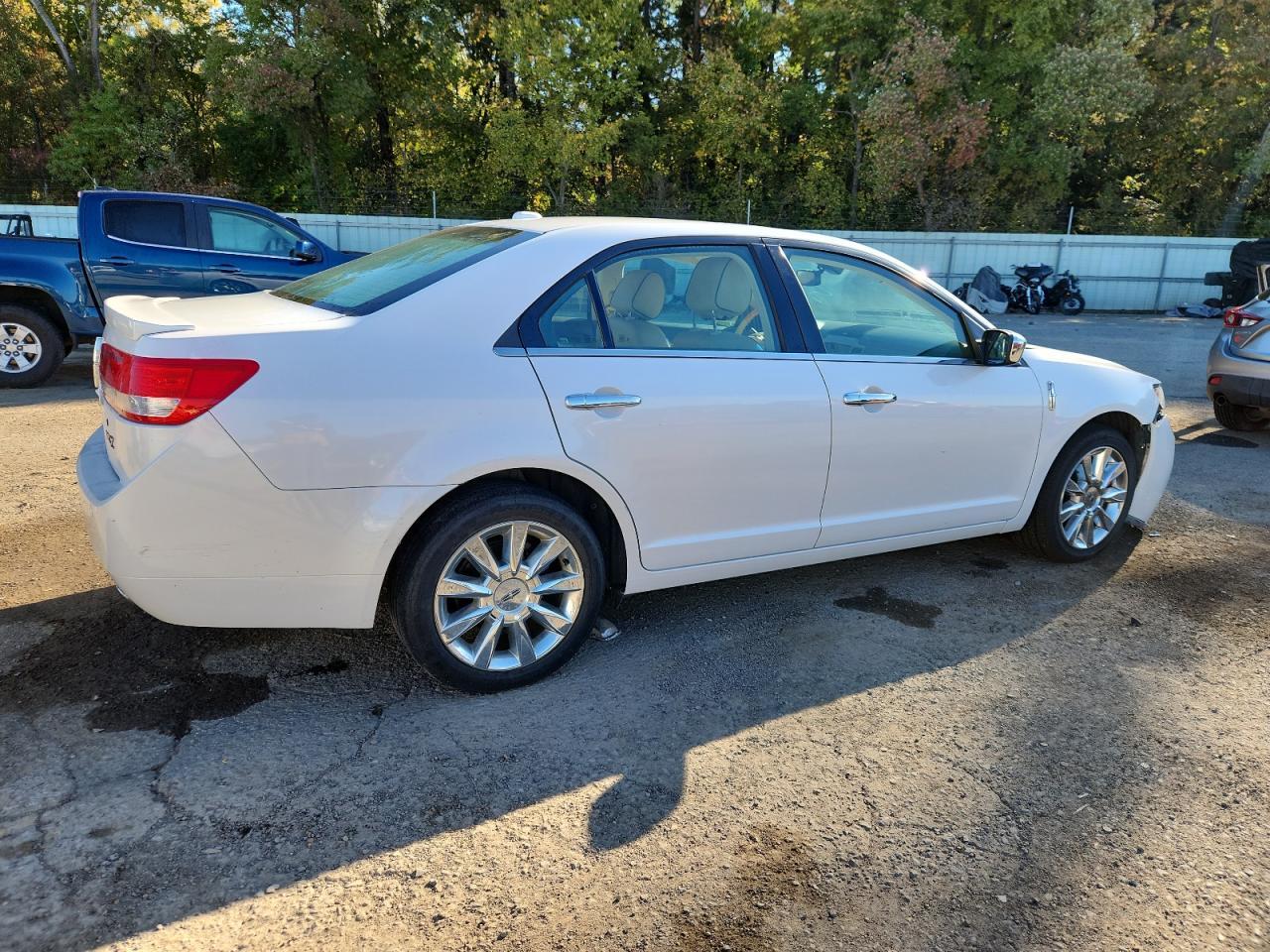 2012 LINCOLN MKZ