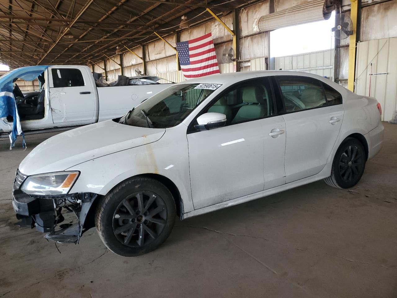 2012 VOLKSWAGEN JETTA