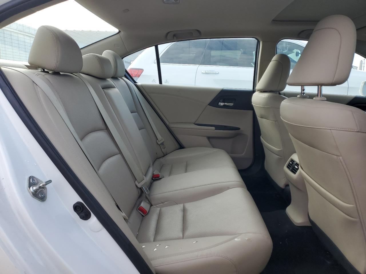 2015 HONDA ACCORD