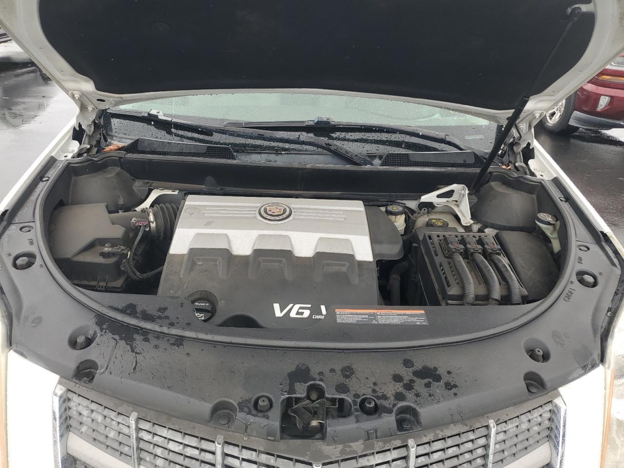 2010 CADILLAC SRX