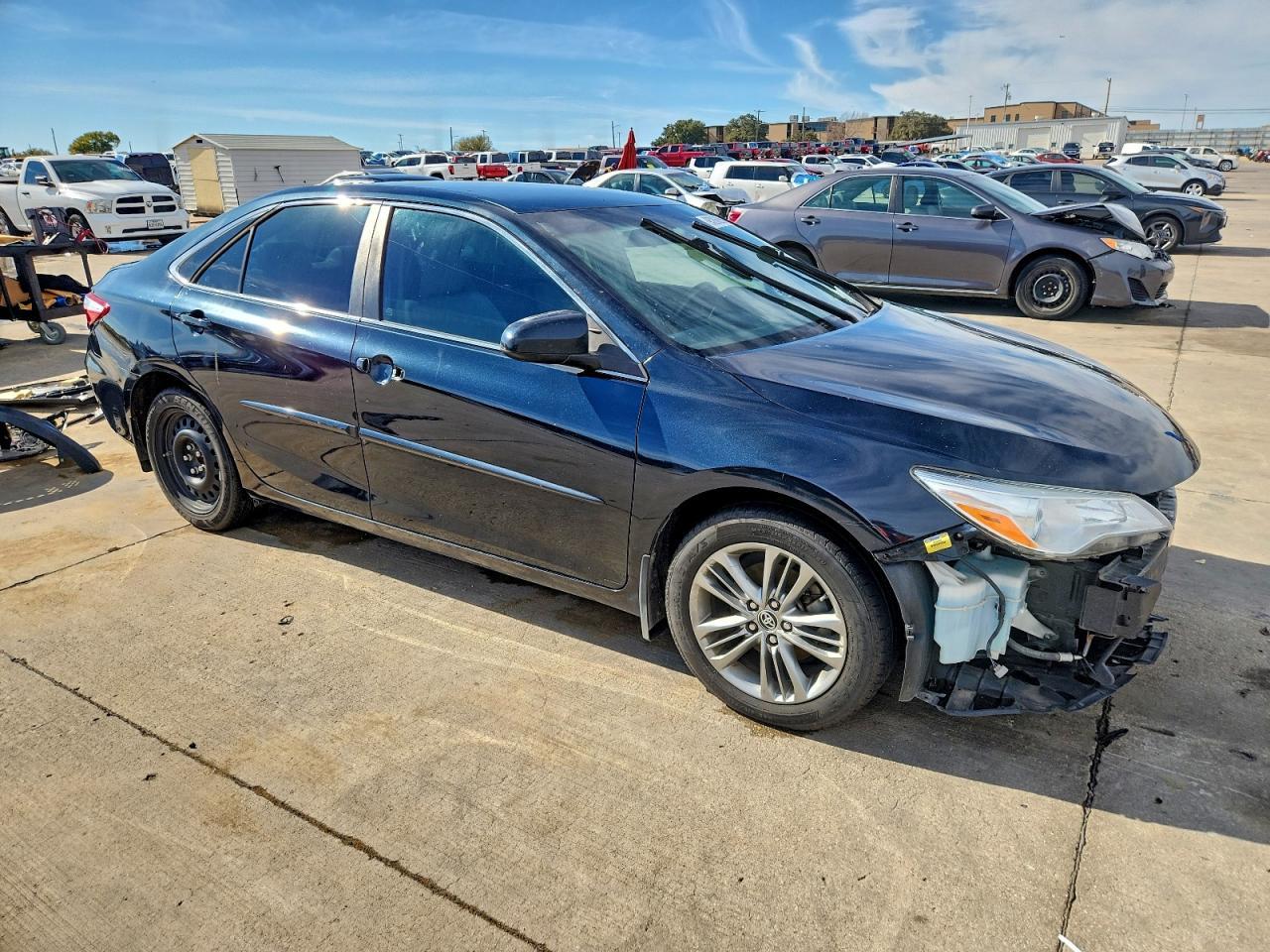2016 TOYOTA CAMRY