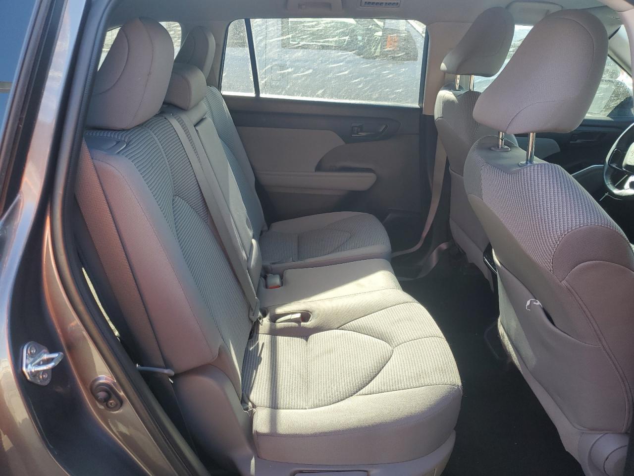 2021 TOYOTA HIGHLANDER