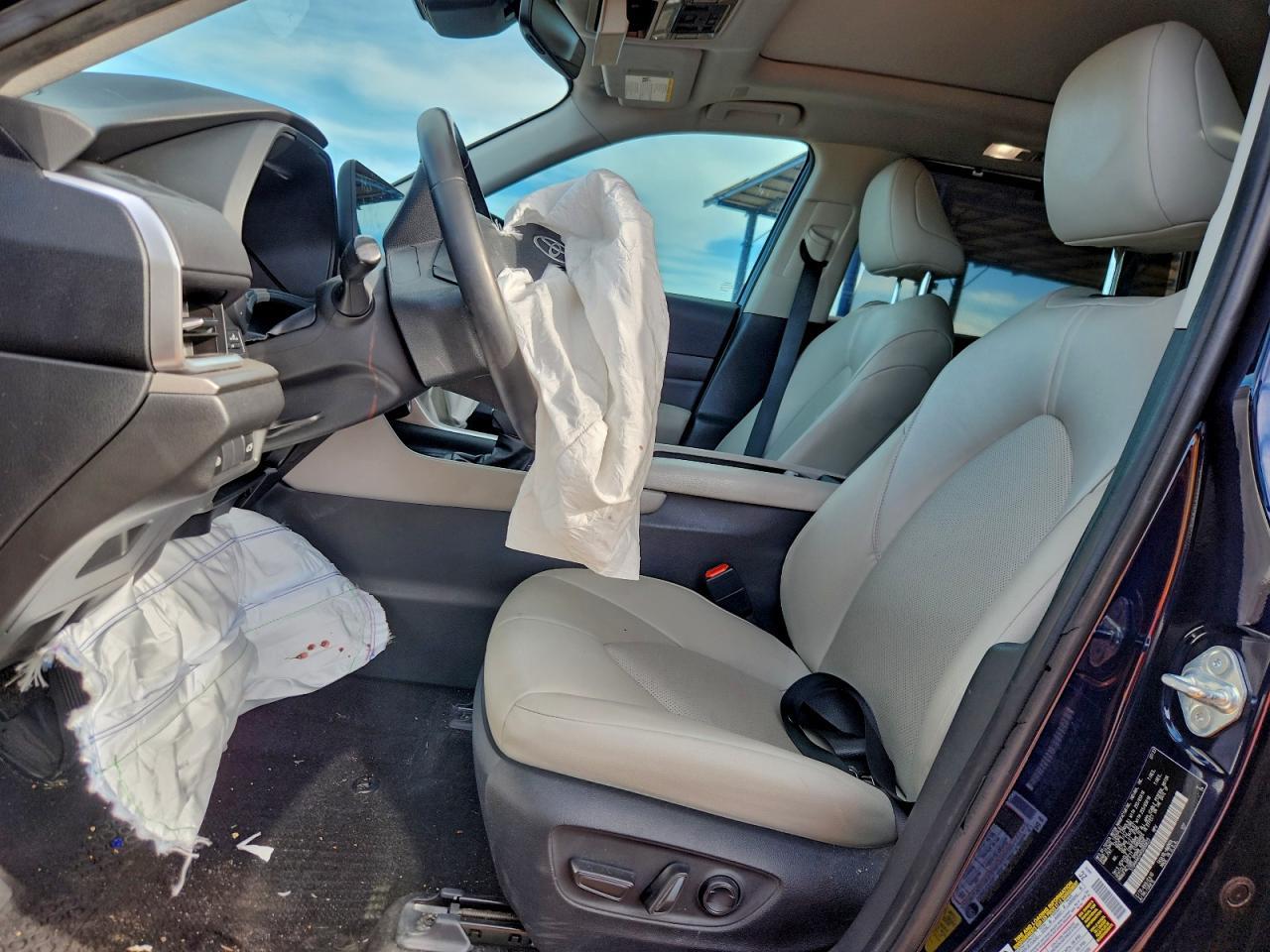 2024 TOYOTA HIGHLANDER