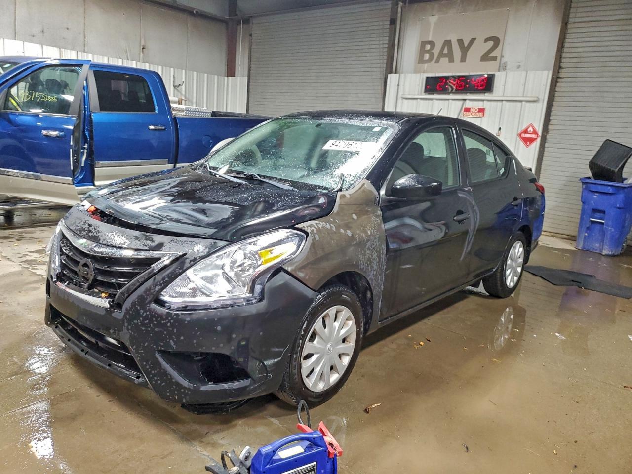 2018 NISSAN VERSA