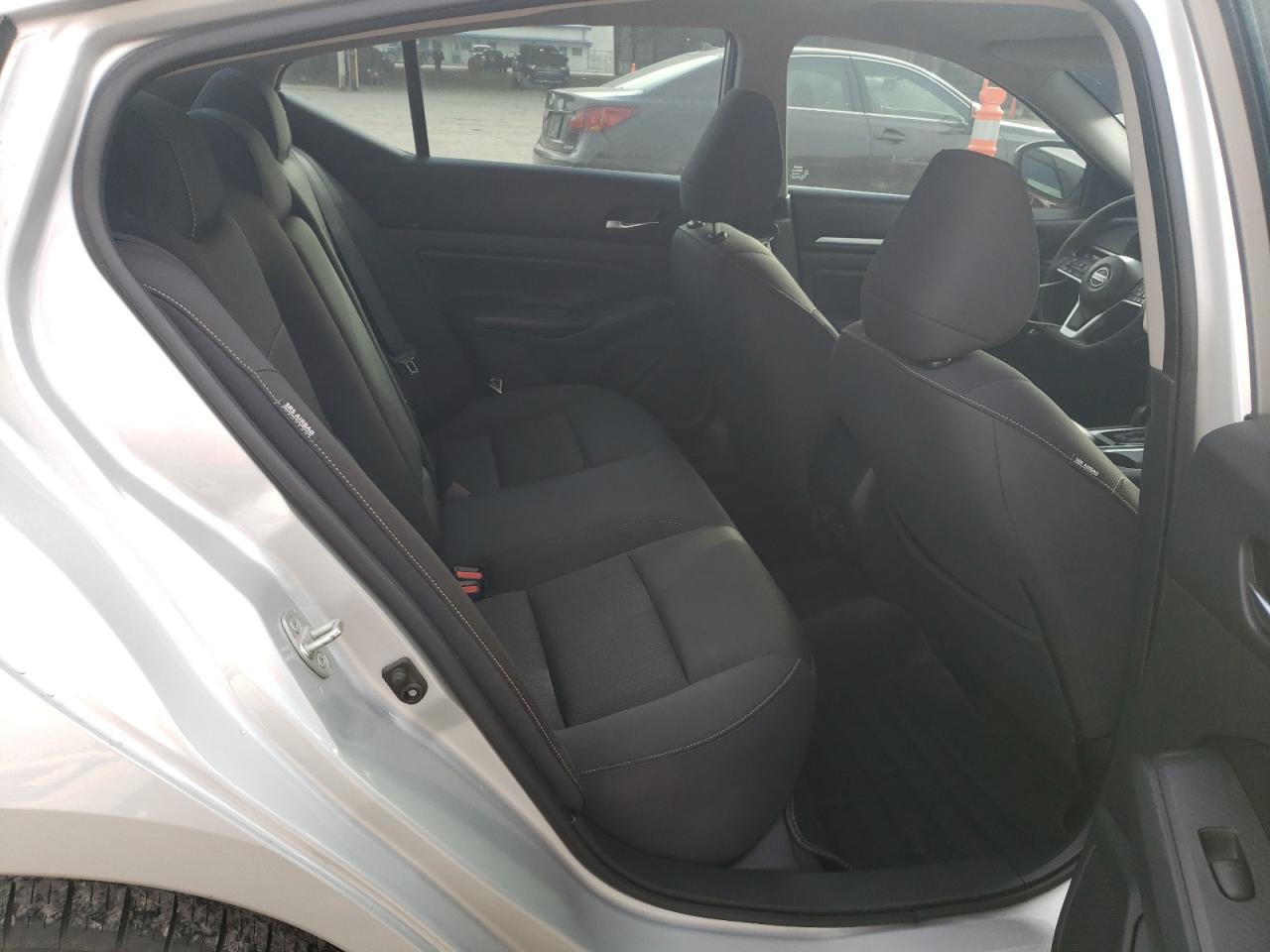 2022 NISSAN ALTIMA