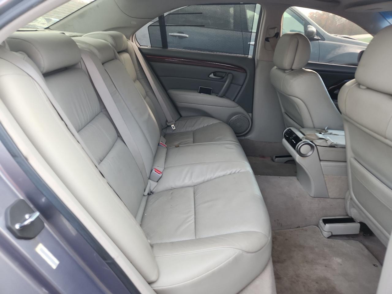 2006 ACURA RL