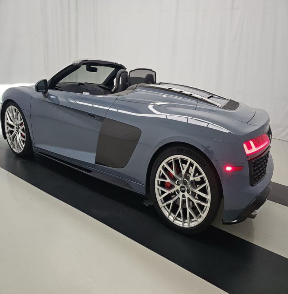 2020 AUDI R8