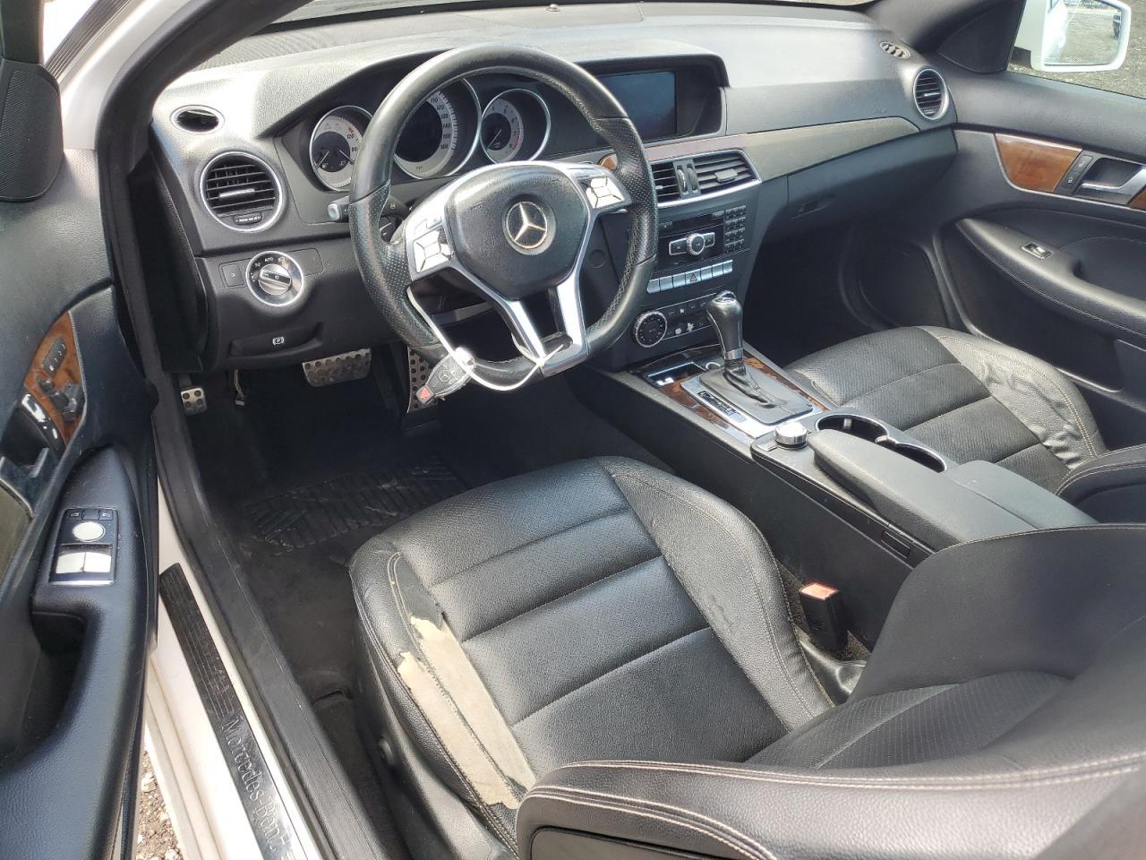2015 MERCEDES-BENZ C-CLASS