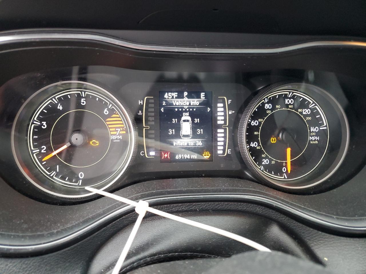 2019 JEEP CHEROKEE