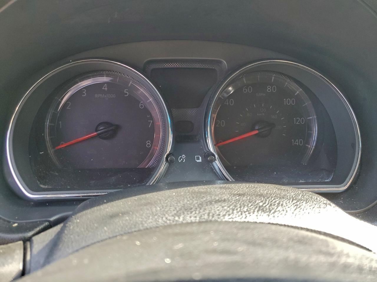 2017 NISSAN VERSA
