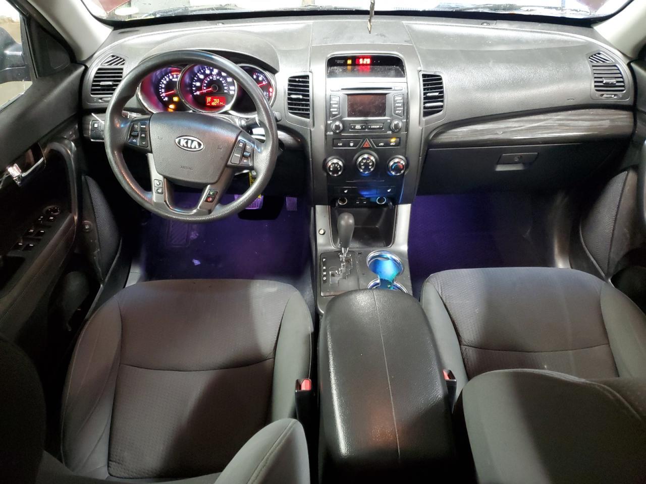 2013 KIA SORENTO