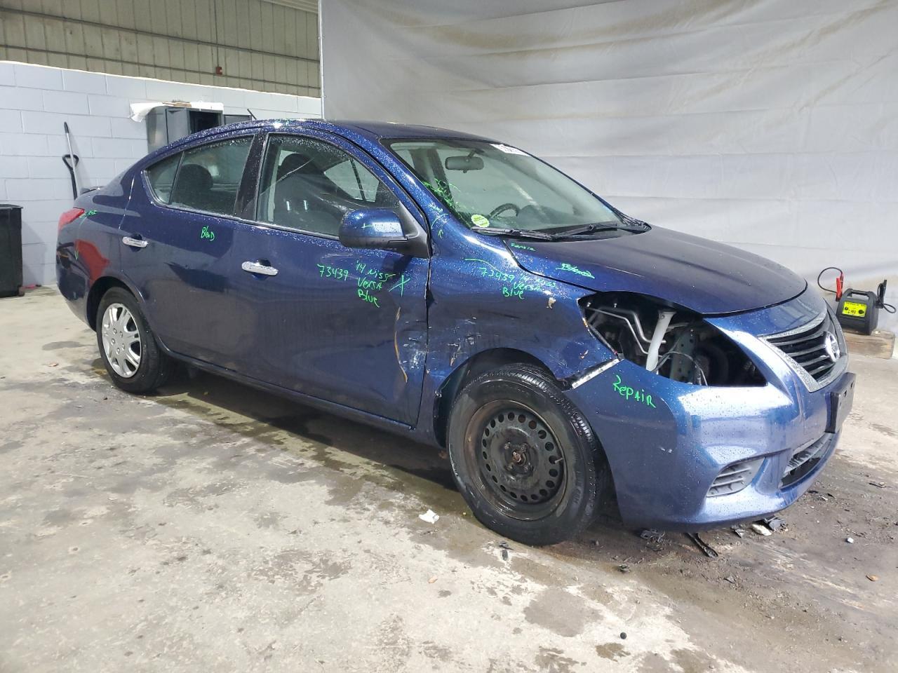 2014 NISSAN VERSA