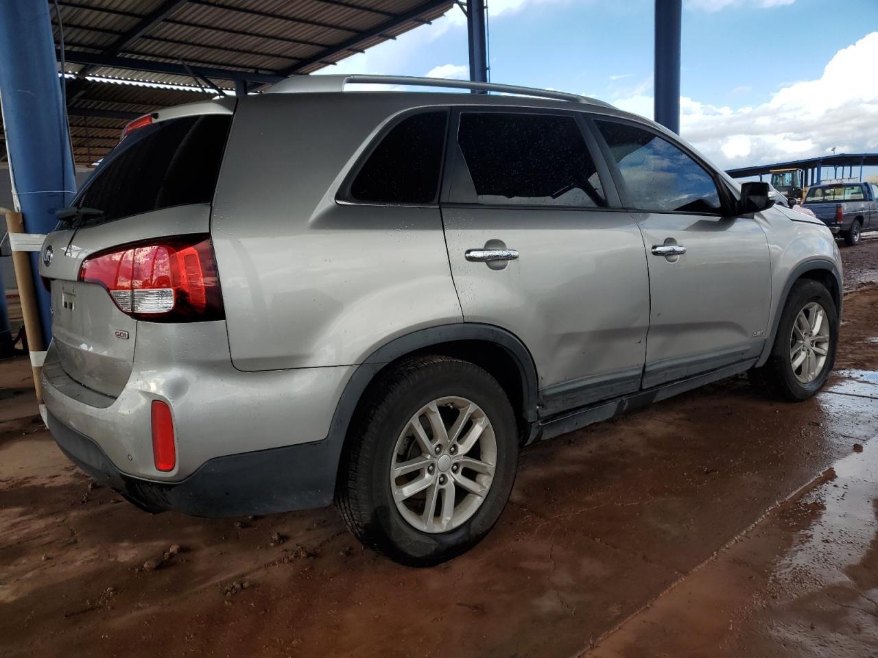 2014 KIA SORENTO