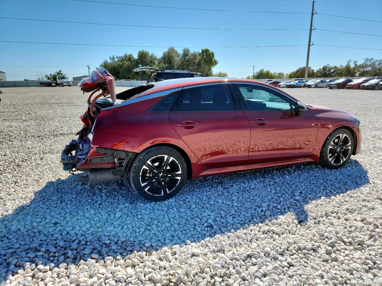 2022 KIA K5