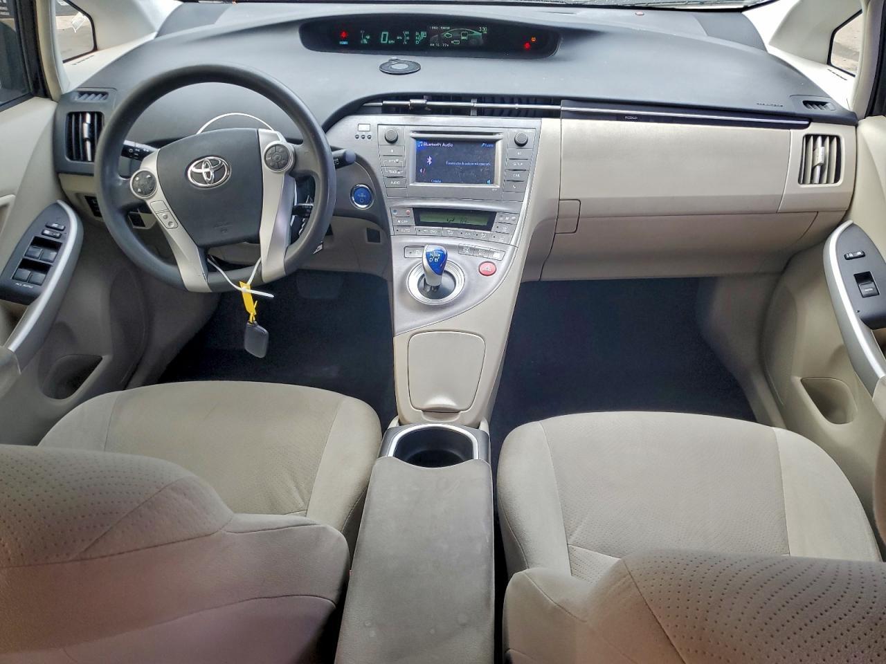 2012 TOYOTA PRIUS