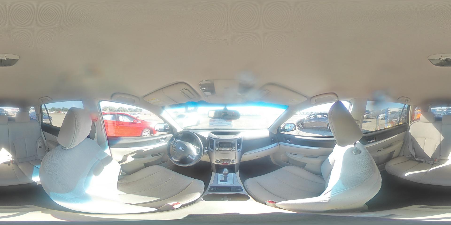 2013 SUBARU Outback