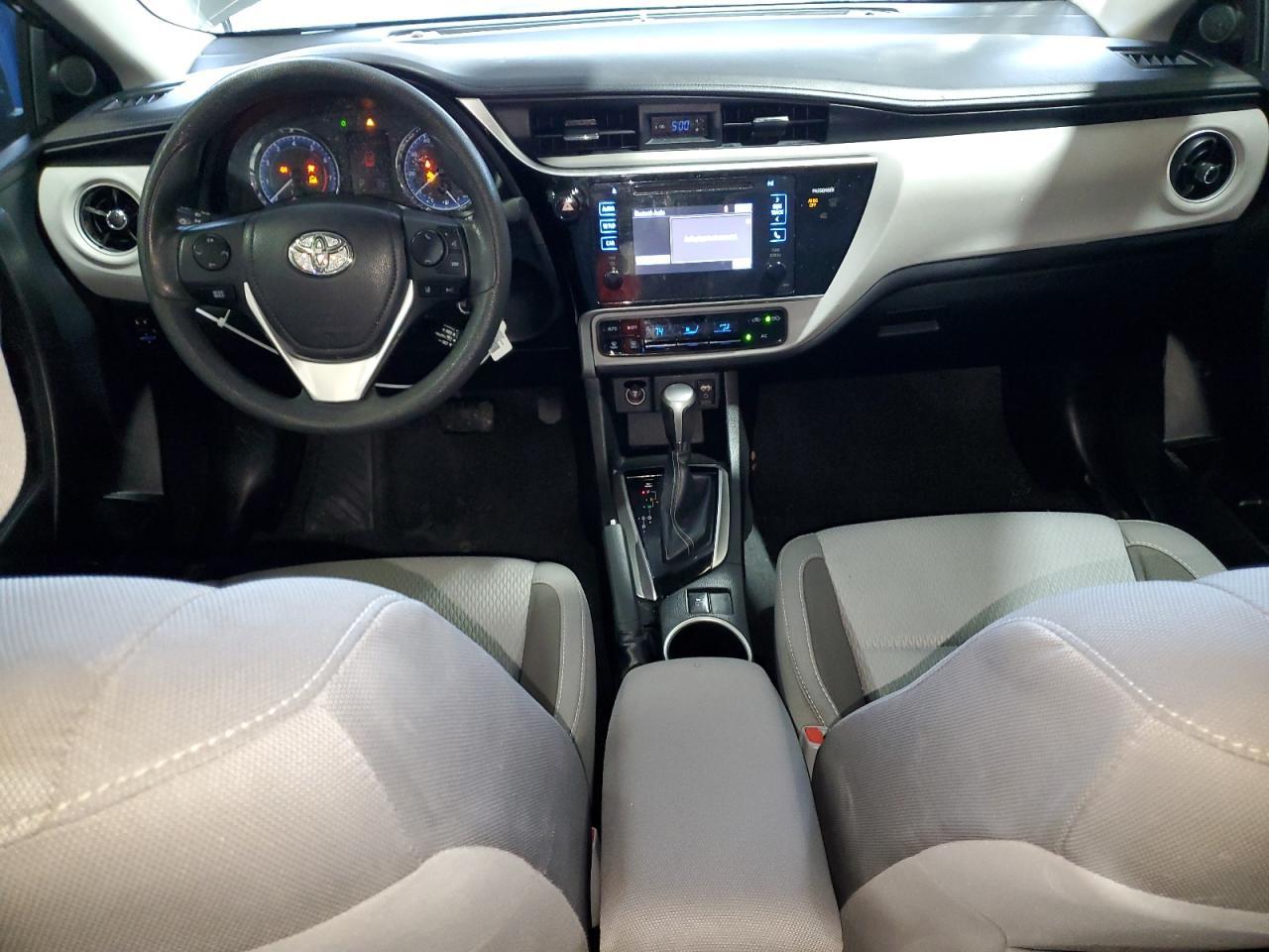2017 TOYOTA COROLLA