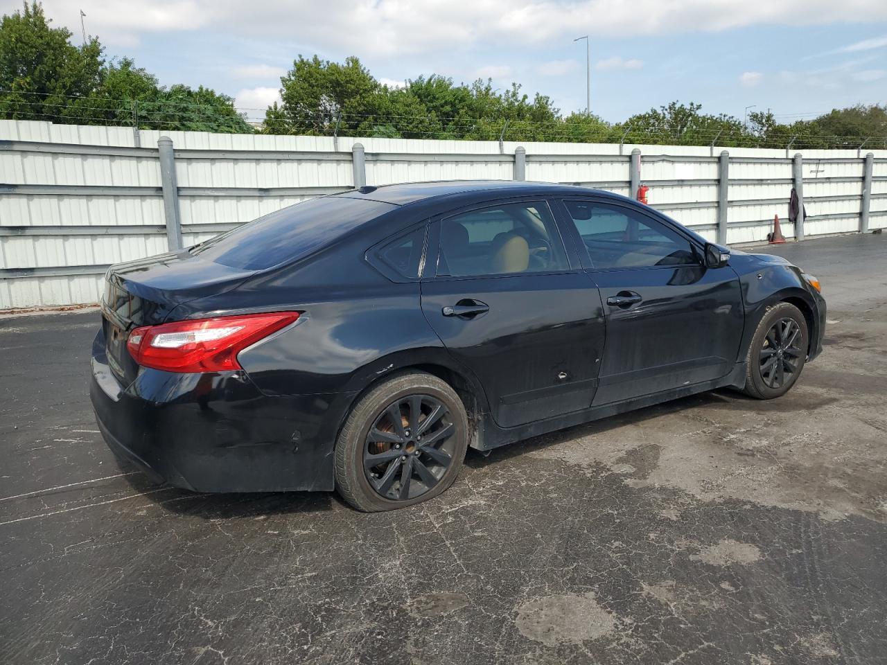 2016 NISSAN ALTIMA