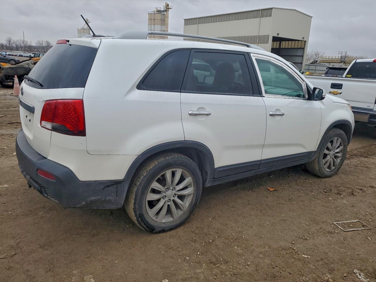 2011 KIA SORENTO