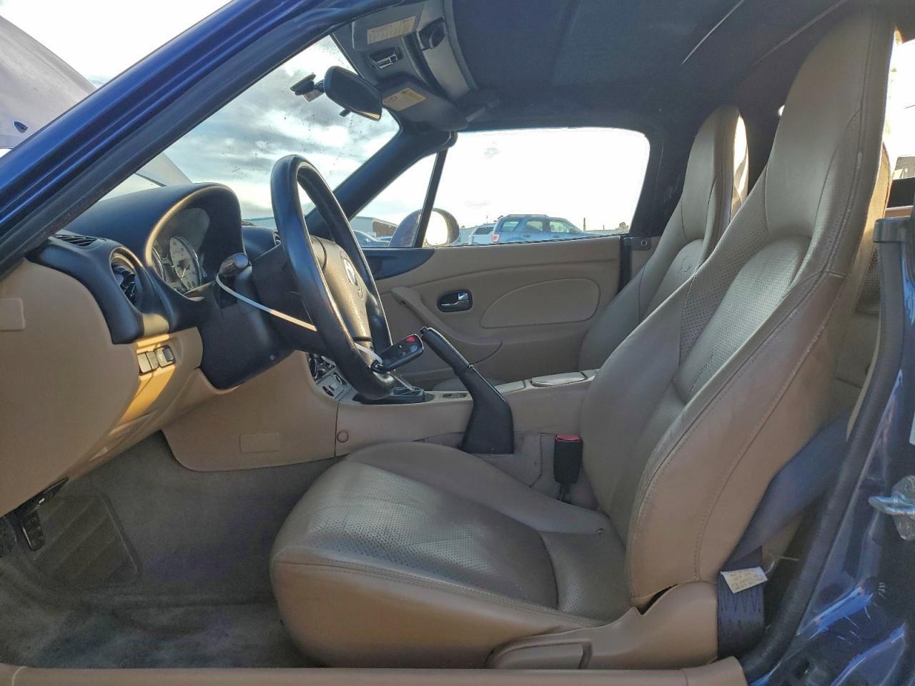 2002 MAZDA MX-5 Miata