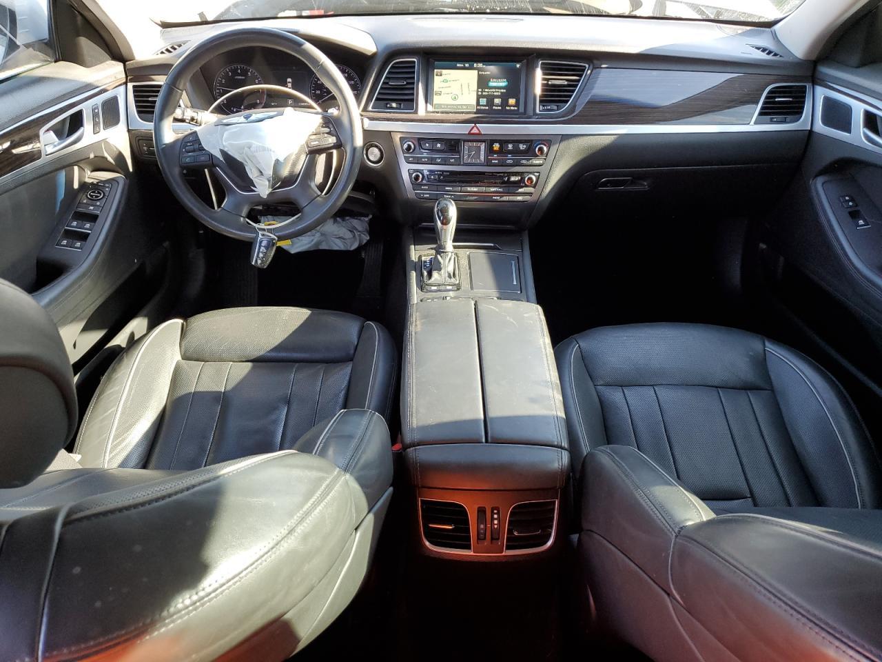 2016 HYUNDAI GENESIS