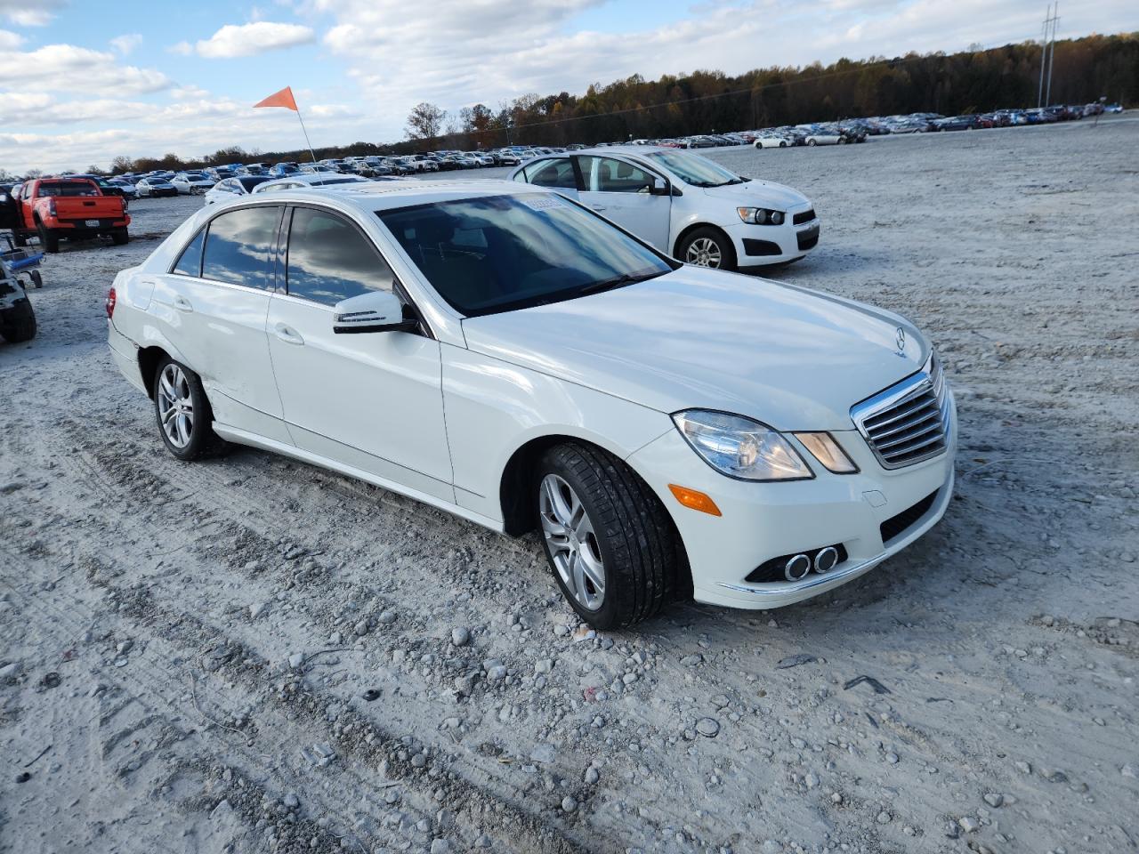 2011 MERCEDES-BENZ E-Class