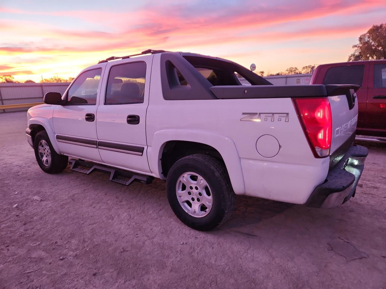 2005 CHEVROLET Avalanche