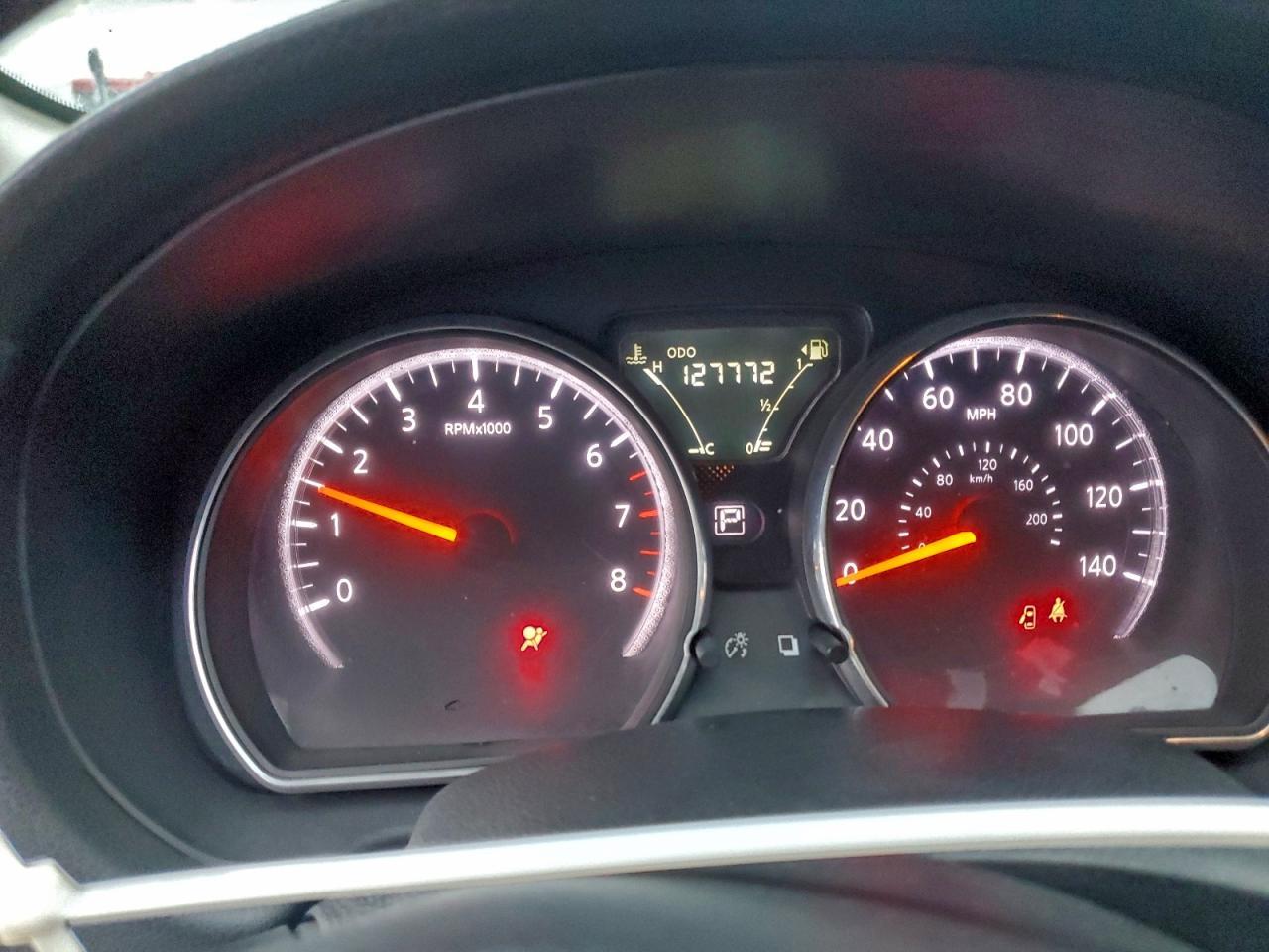 2015 NISSAN VERSA