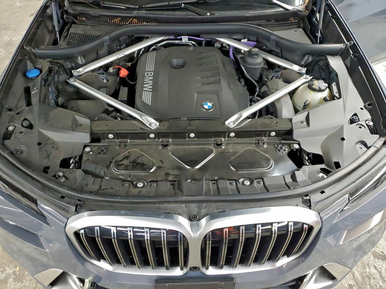 2024 BMW X7