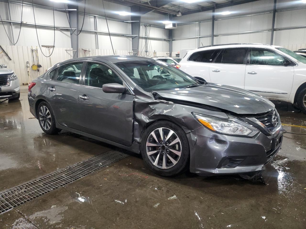 2017 NISSAN ALTIMA