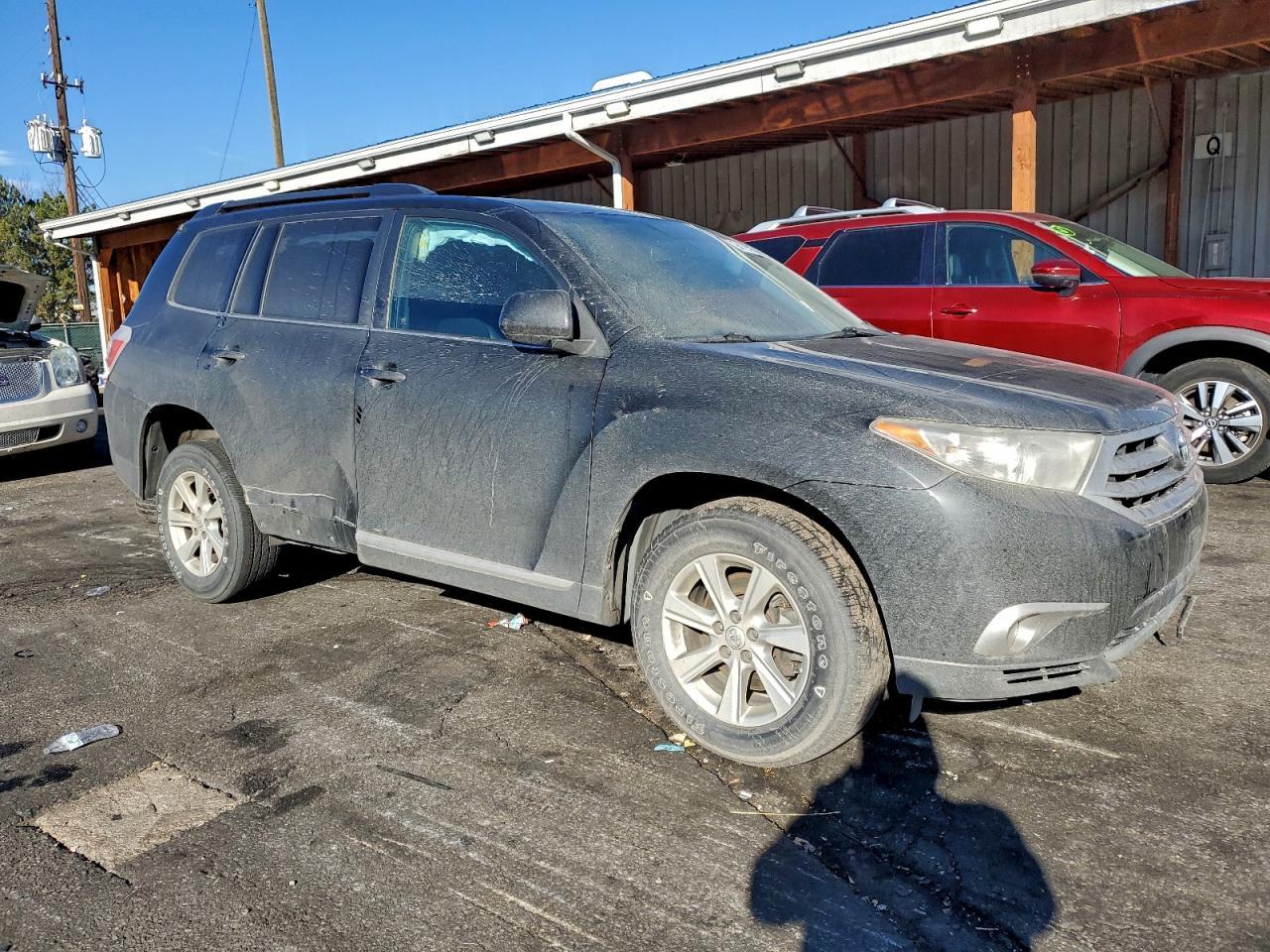 2013 TOYOTA HIGHLANDER