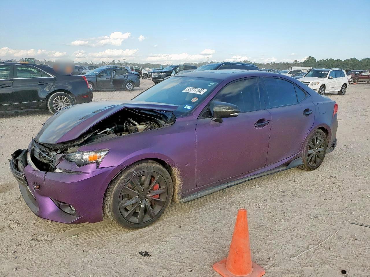 2016 LEXUS IS 200t
