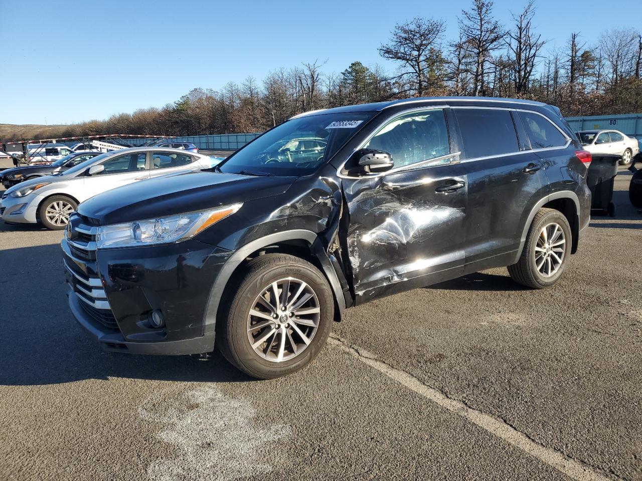 2018 TOYOTA HIGHLANDER