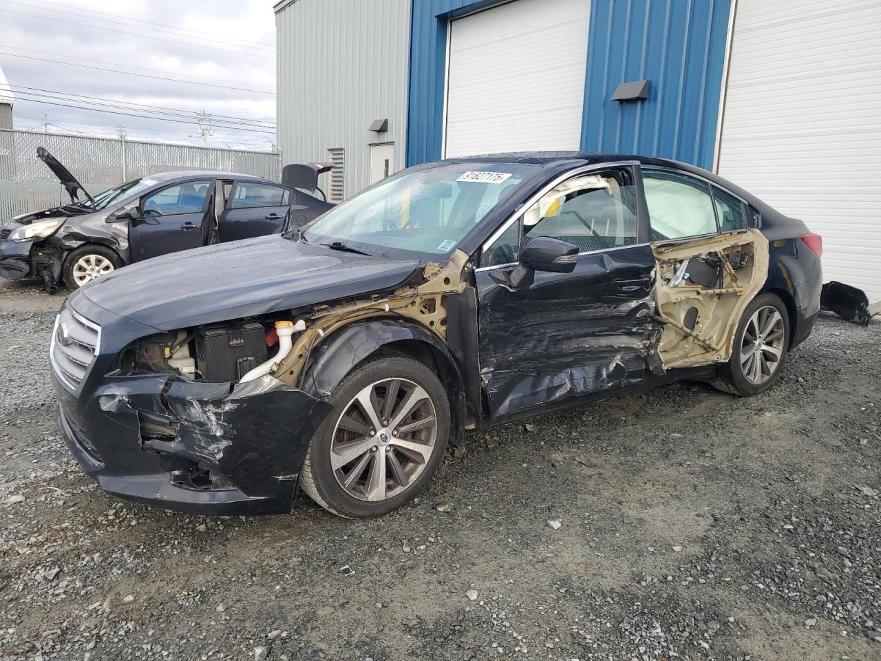 2016 SUBARU Legacy