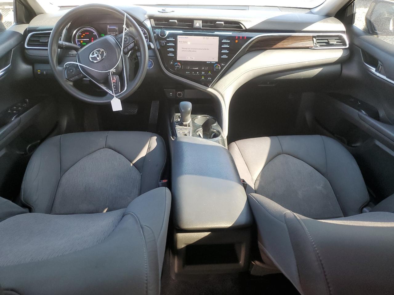 2018 TOYOTA CAMRY