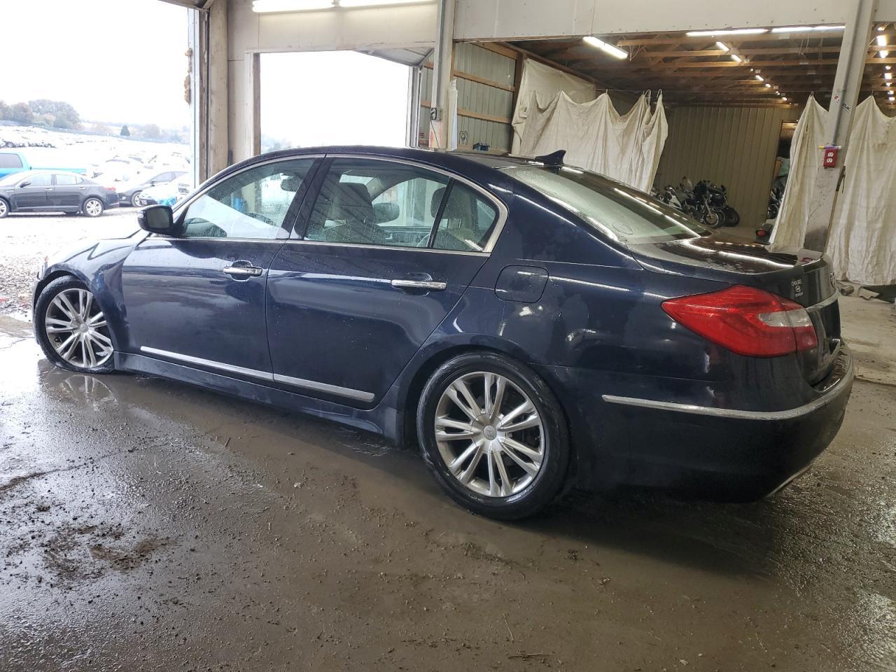2012 HYUNDAI GENESIS