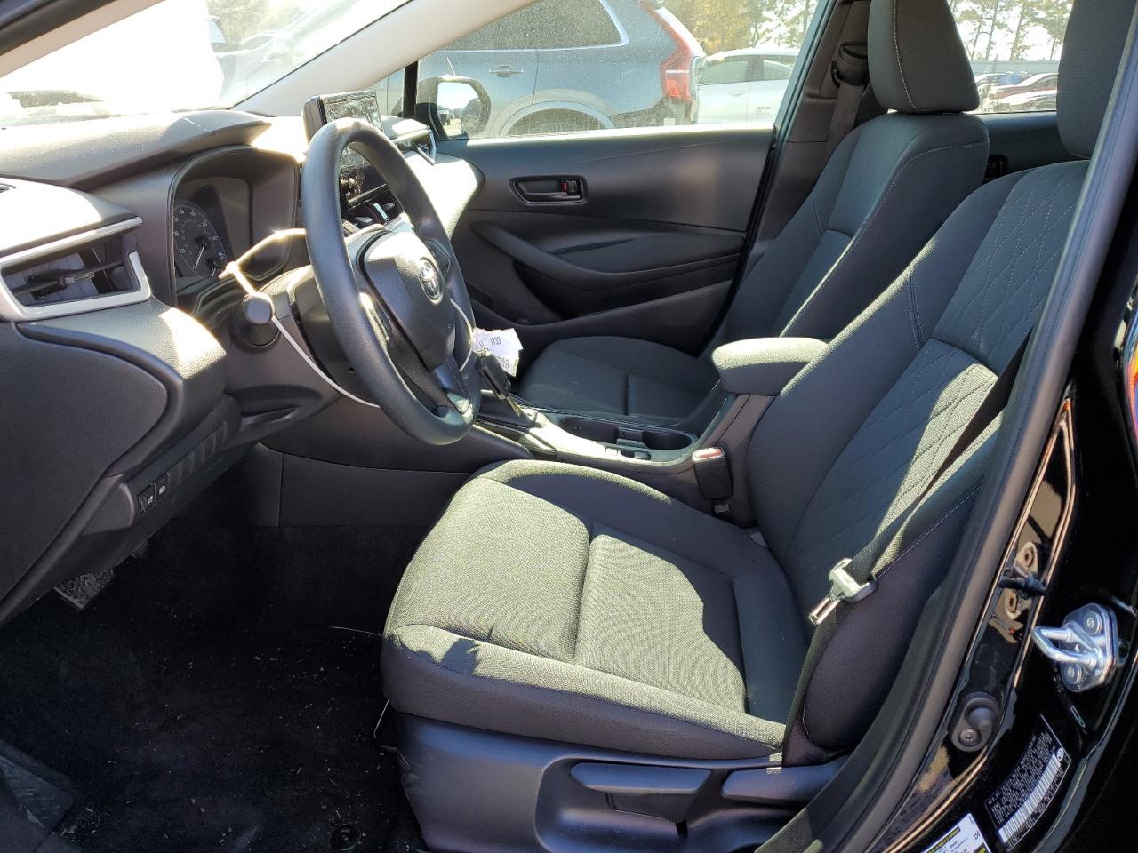 2025 TOYOTA COROLLA