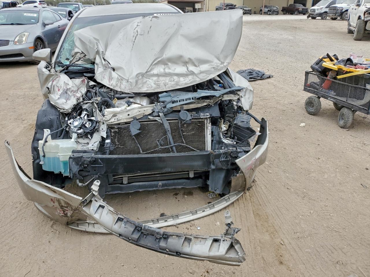2015 TOYOTA CAMRY