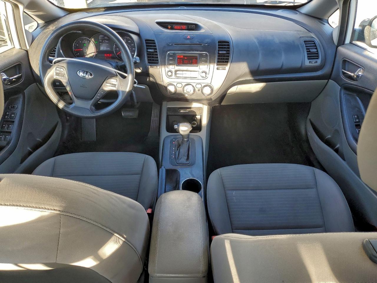 2015 KIA FORTE
