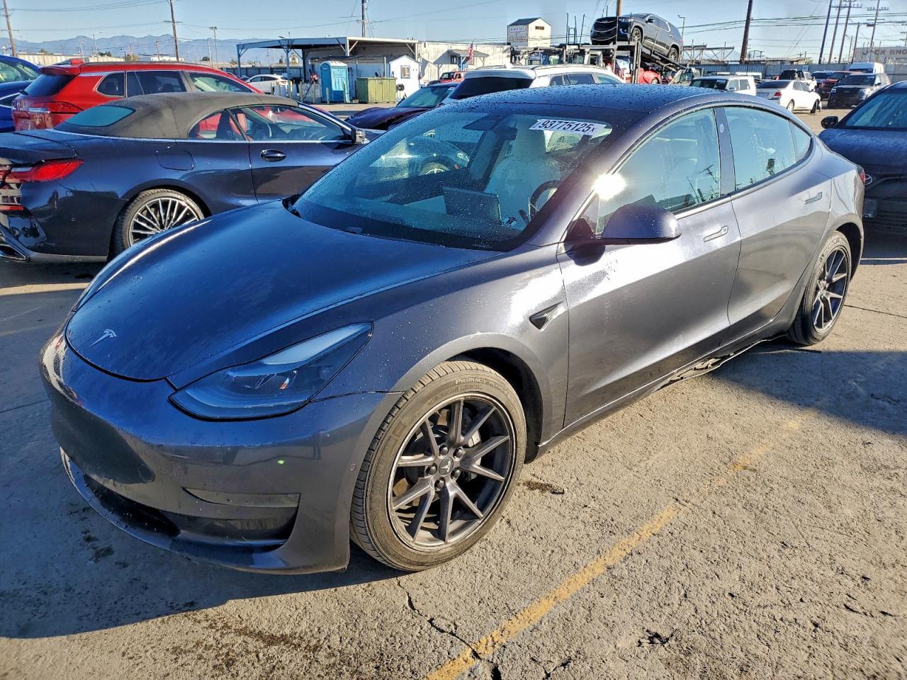 2021 TESLA MODEL 3