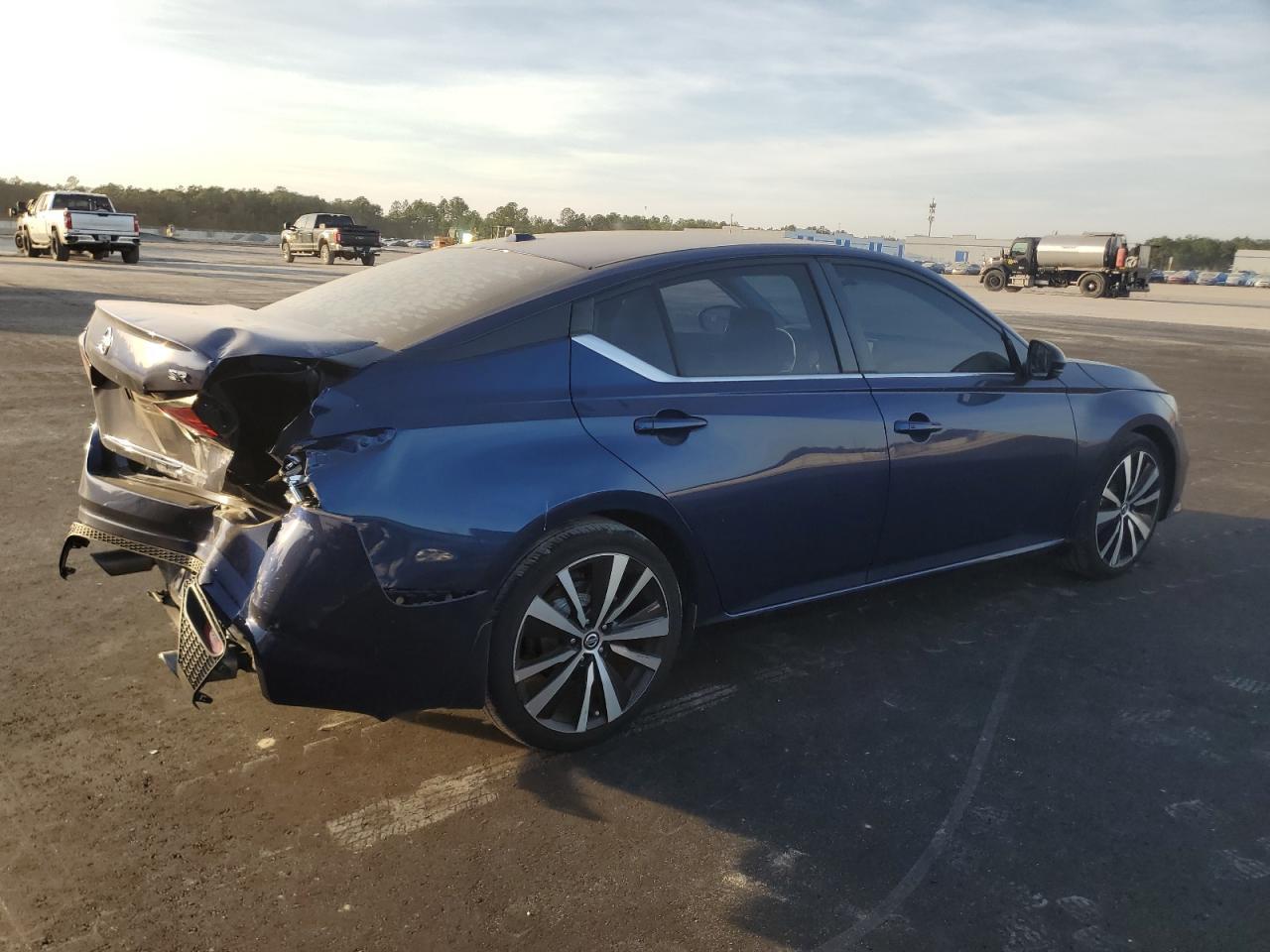 2019 NISSAN ALTIMA