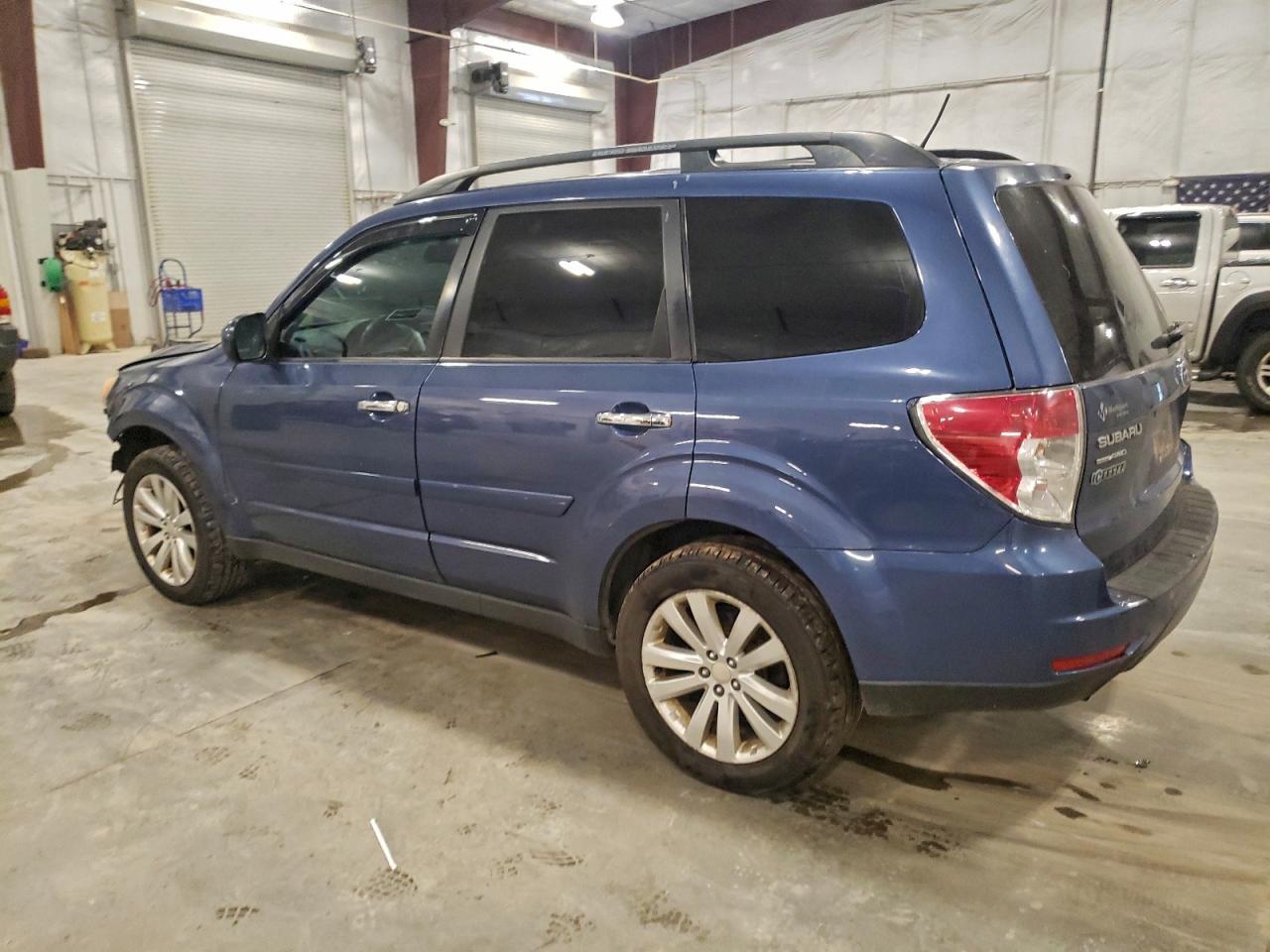 2011 SUBARU FORESTER