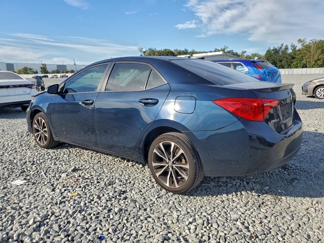 2017 TOYOTA COROLLA