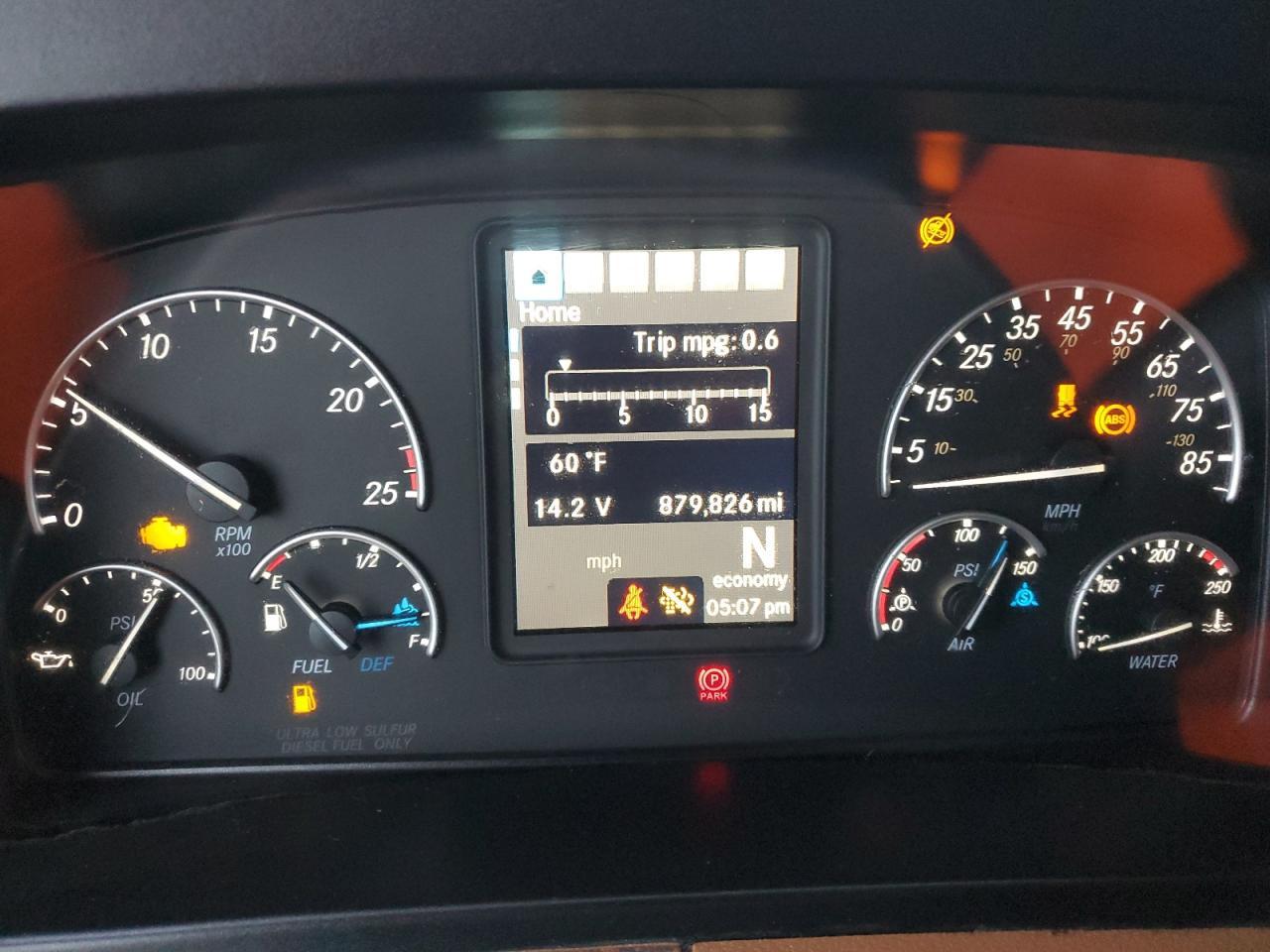 2021 FREIGHTLINER CASCADIA 126
