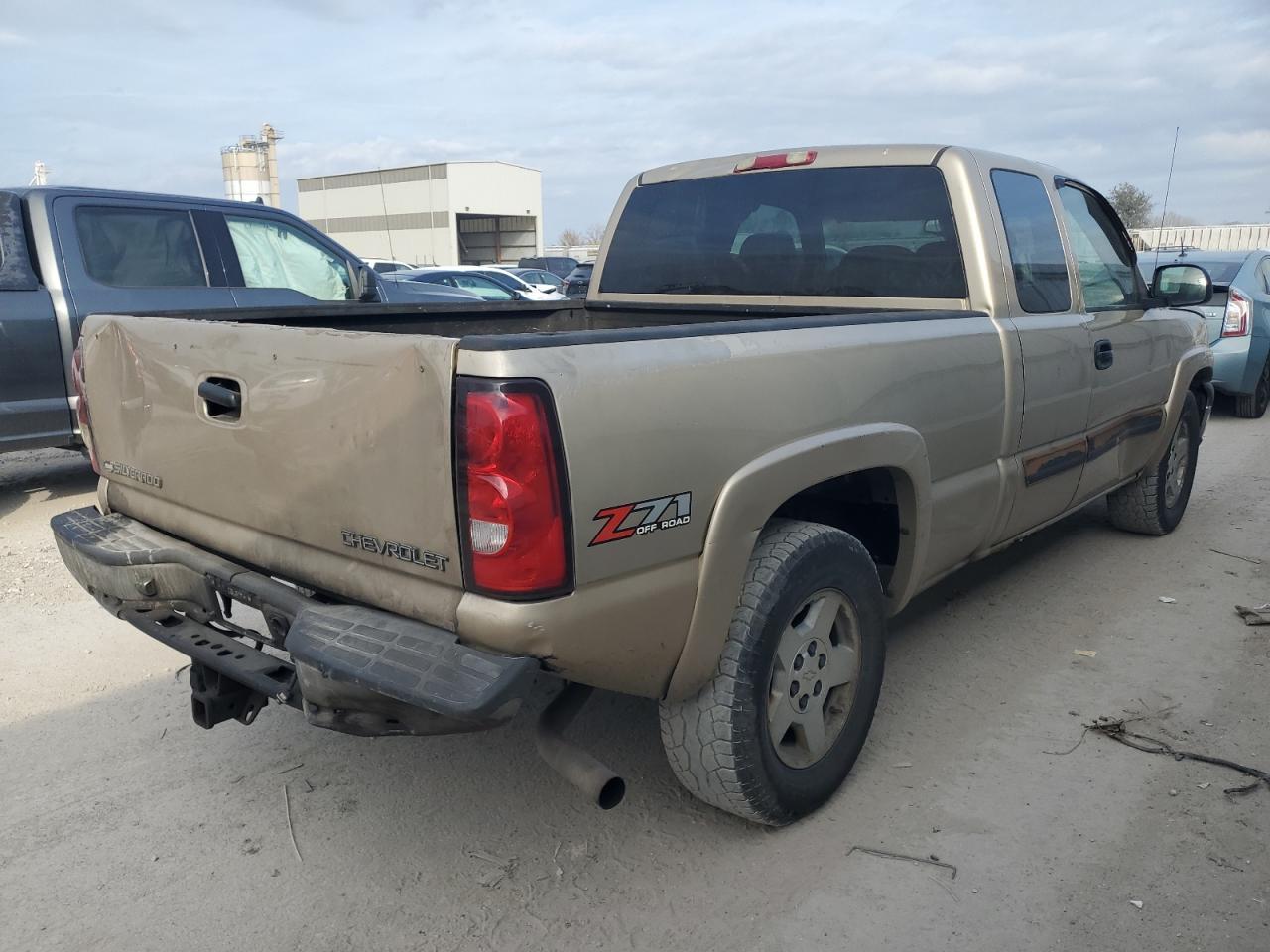 2004 CHEVROLET Silverado