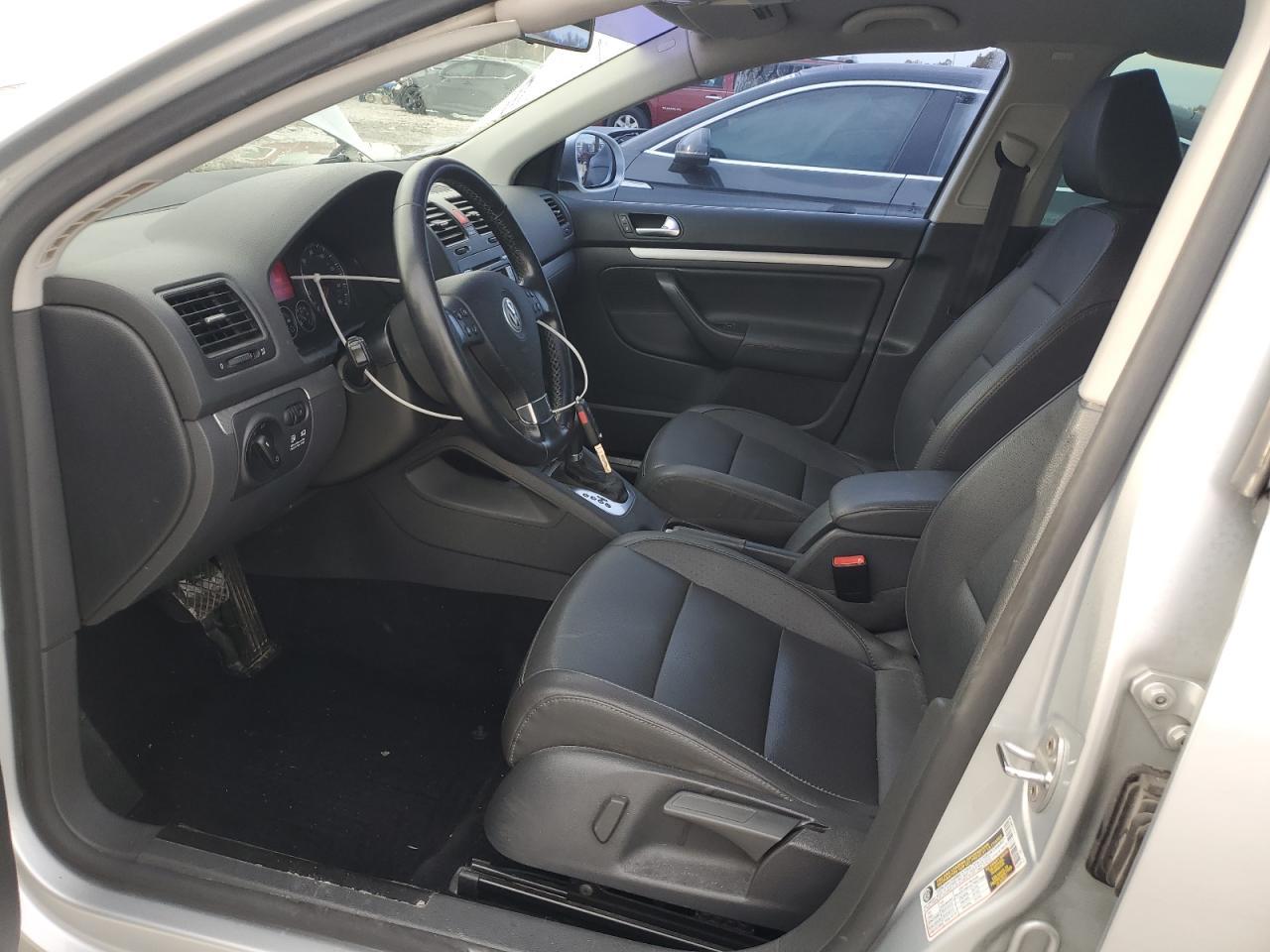 2009 VOLKSWAGEN JETTA