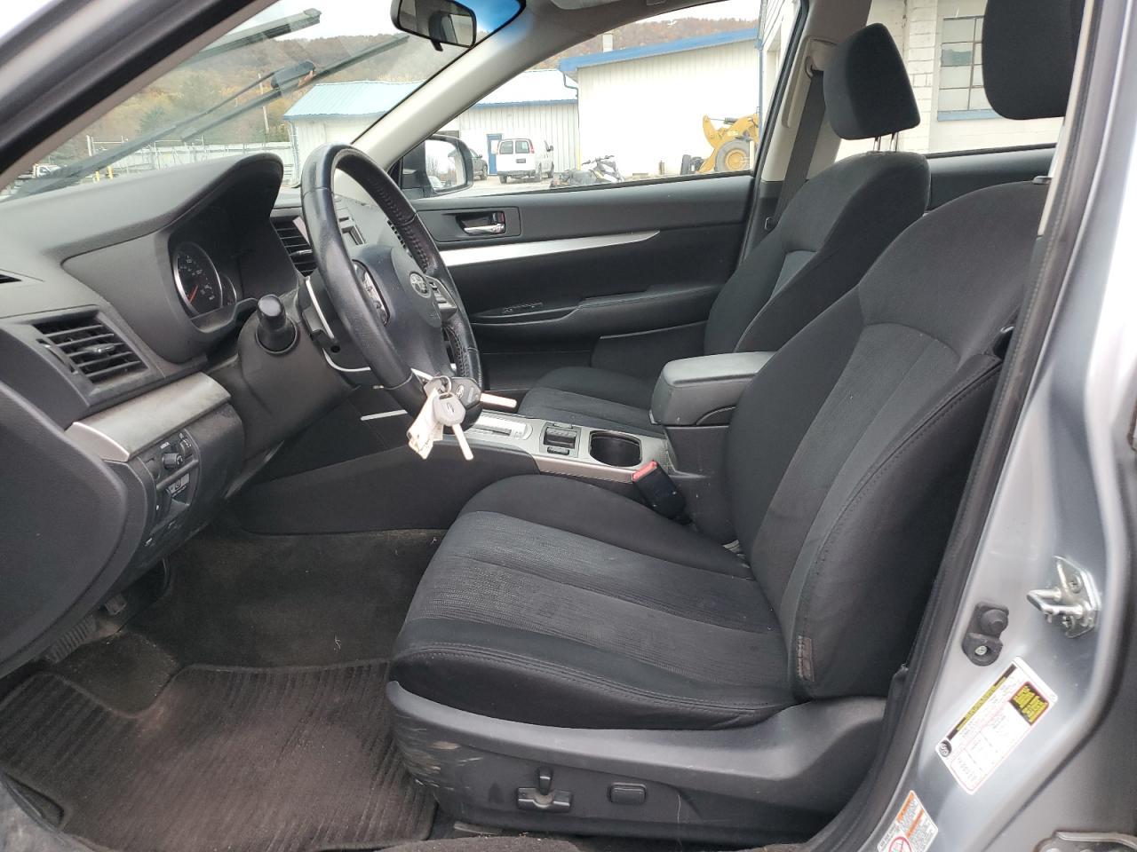 2013 SUBARU Legacy