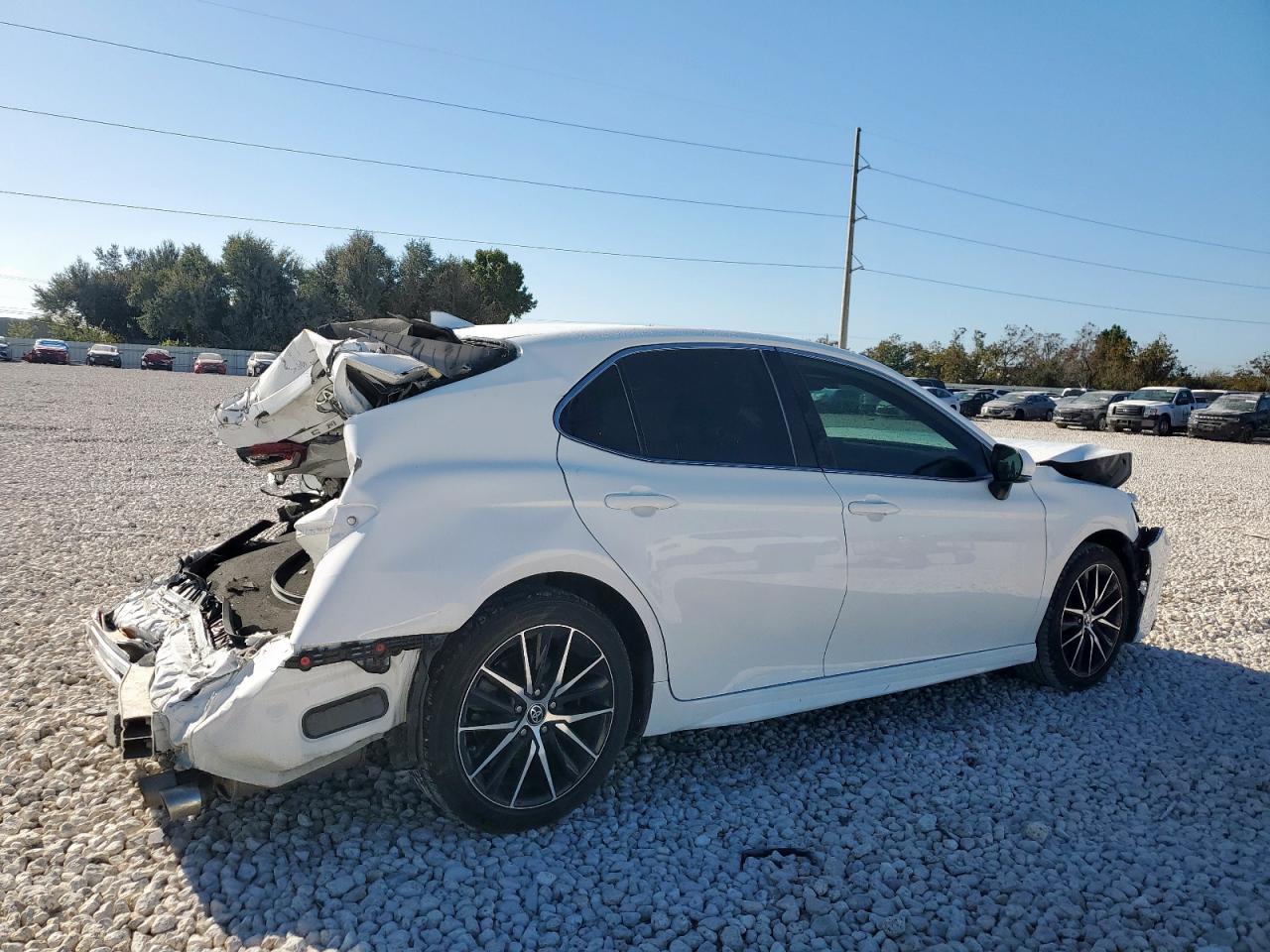 2022 TOYOTA CAMRY